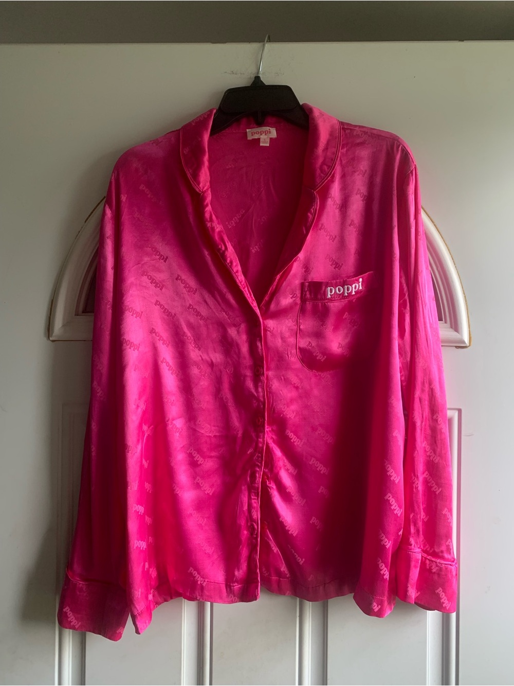 Poppi Satin Button-Front Pajama Top in Bright Fuchsia
